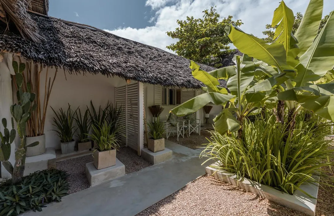 The Loop Beach Resort (Adults Only)-1